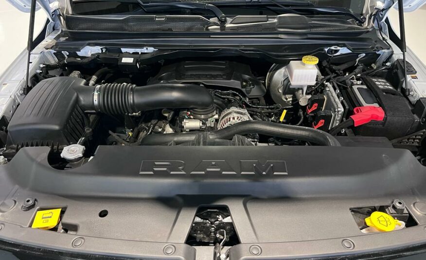 Dodge Ram 1500 Crew Limited Night Edition 2022 5.7 V8 395 ch HEMI BVA8