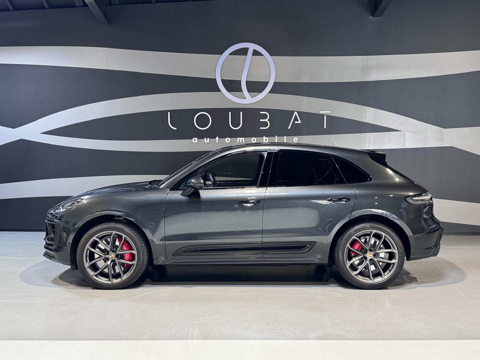 EX02-loubat-automobile-aveyron-millau-porsche-macan-gts-gris-volcan