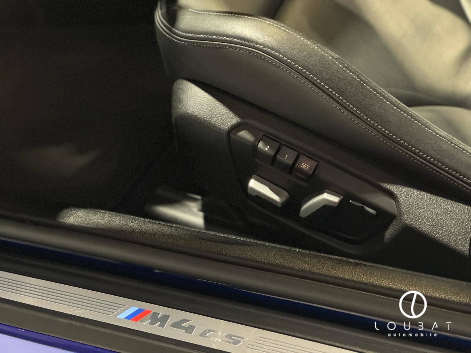 EXT14-loubat-automobile-aveyron-millau-bmw-m4-cs-bleue