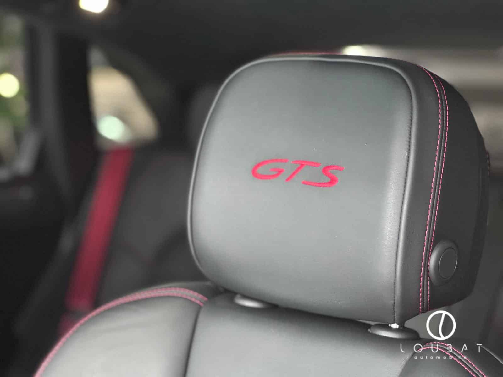 IN25-loubat-automobile-aveyron-millau-porsche-macan-gts-gris-volcan