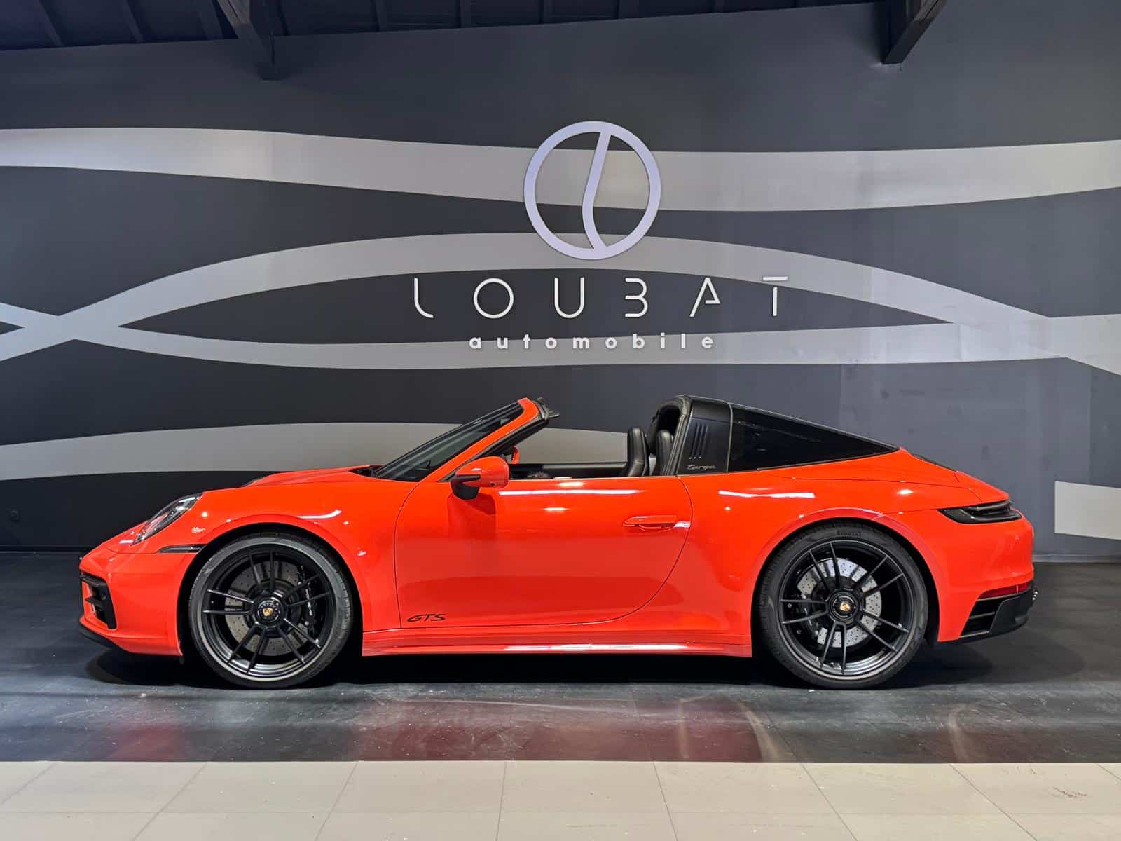 EX-loubat-automobile-aveyron-millau-porsche-911-992-GTS (0)