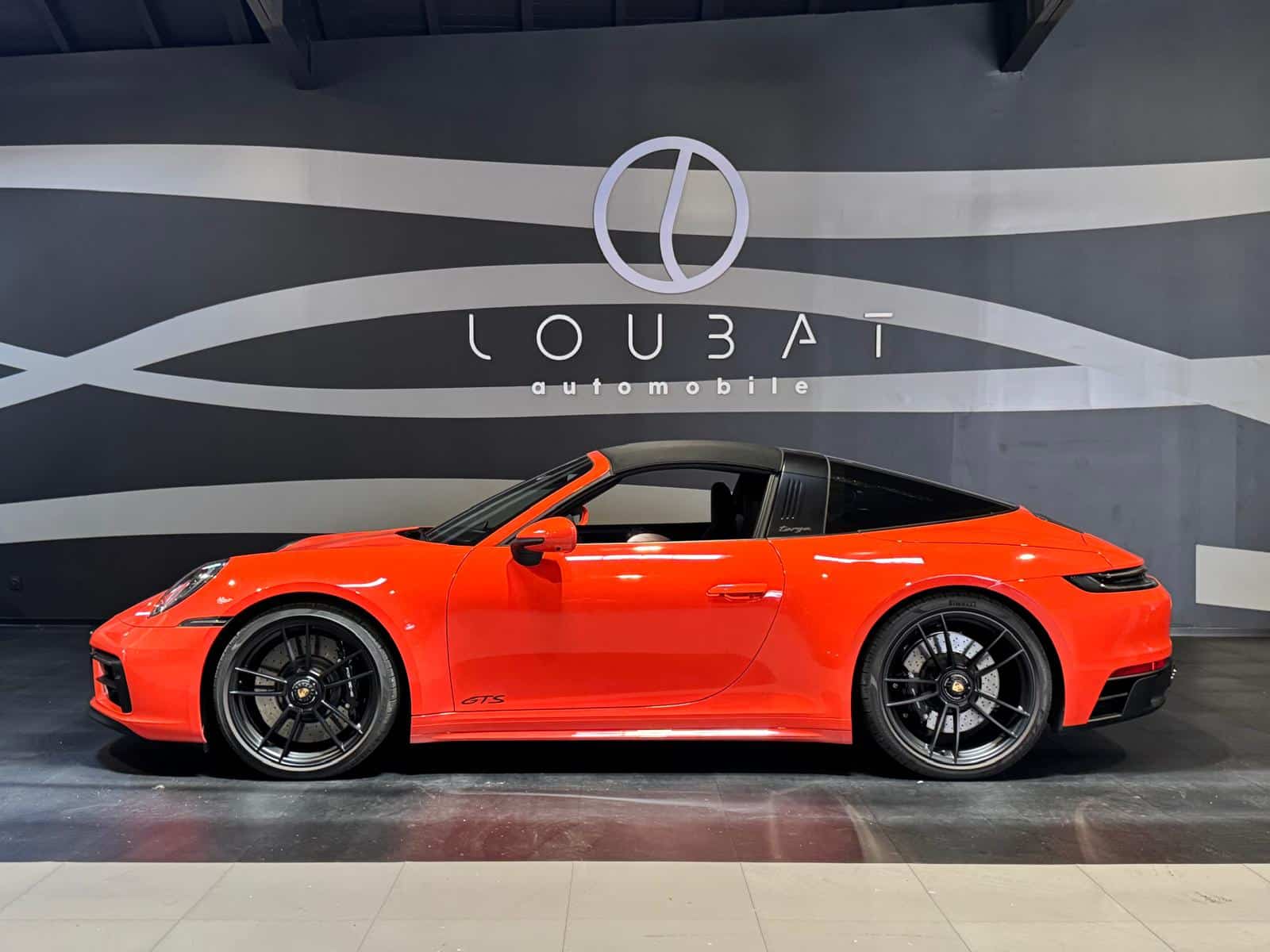 EX-loubat-automobile-aveyron-millau-porsche-911-992-GTS (1)