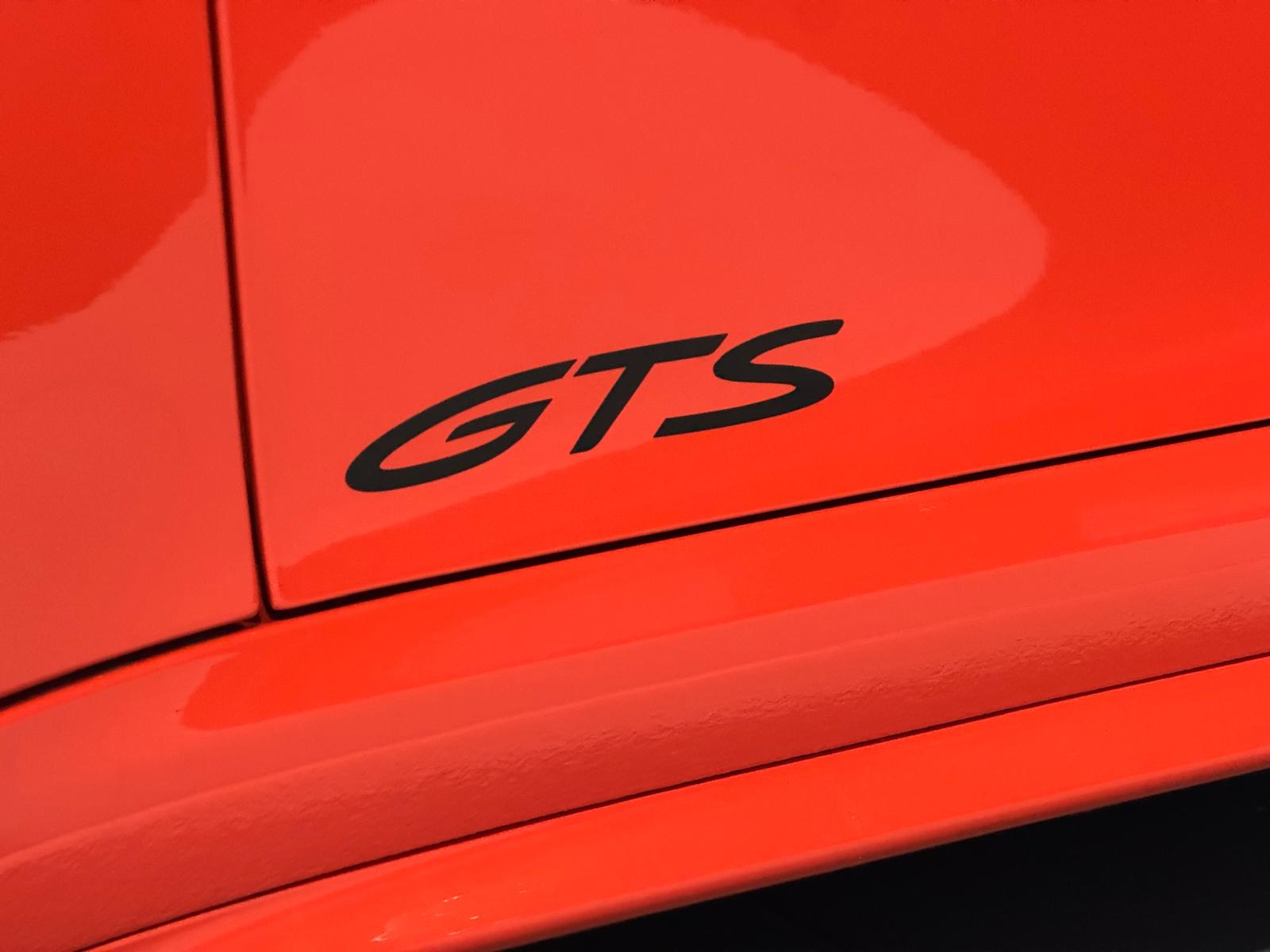 EX-loubat-automobile-aveyron-millau-porsche-911-992-GTS (16)