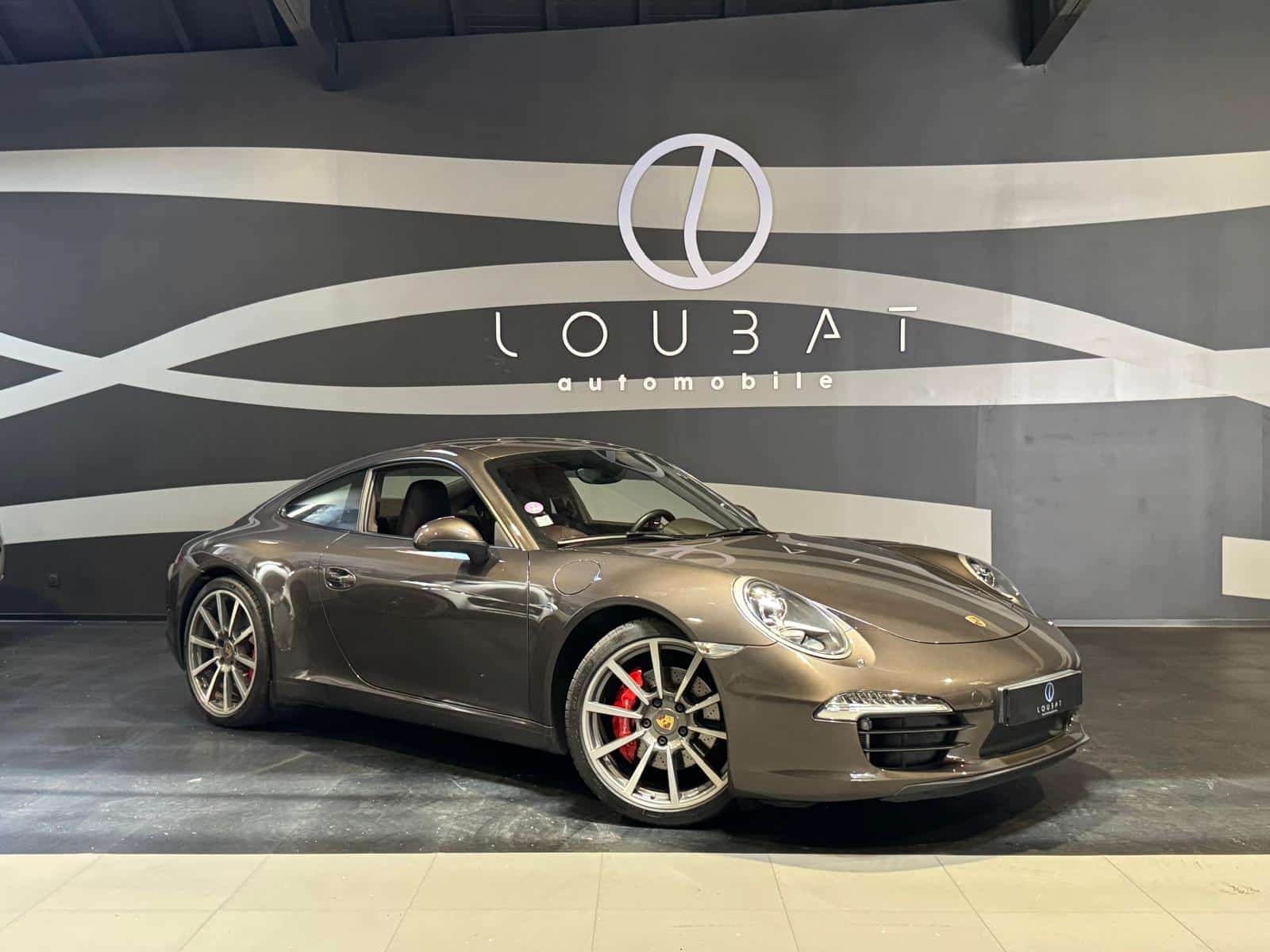 EX01-loubat-automobile-aveyron-millau-porsche-911-coupé (5)